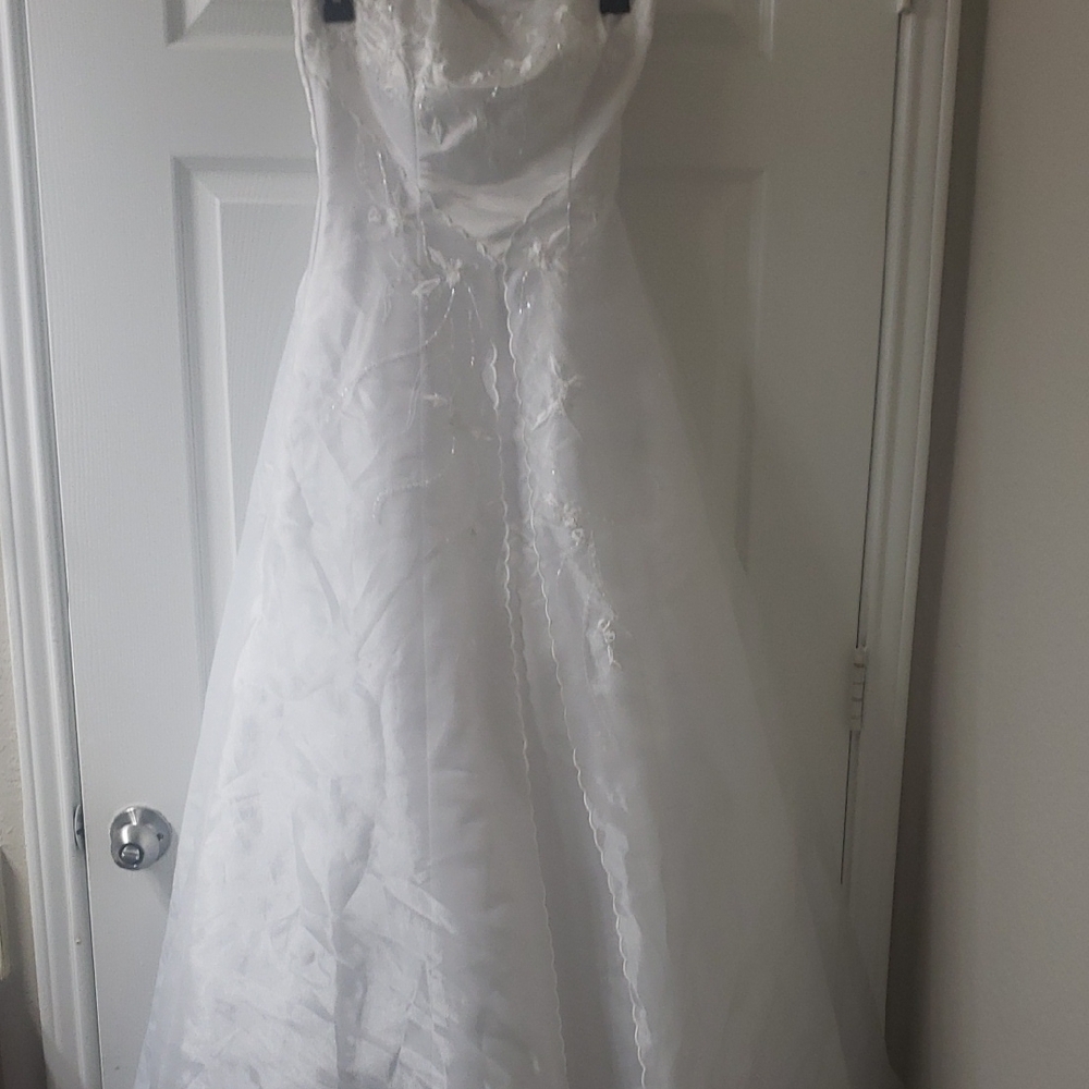Elegant White Kids Formal Dress